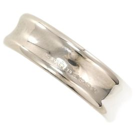 Anillo de banda de oro blanco de 18K Burberry Otro