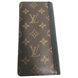 Louis Vuitton-Louis Vuitton Brazza-Brown