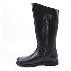 Dolce & Gabbana-Dolce & Gabbana Leather Boots Black x Red Studs Sequins Patch in Size 37 EU-Black