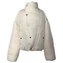 Jacquemus Le Chouchou Buttoned High Neck Down Jacket  White