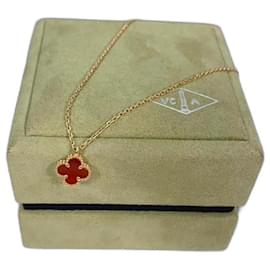 Van Cleef & Arpels Collar Sweet Alhambra Oro Rojo Roja