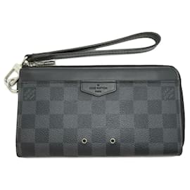 Louis Vuitton-Louis Vuitton Zippy Dragonne-Black