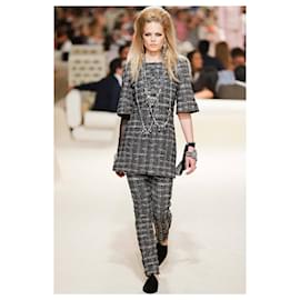 Chanel-14K$ Black Ribbon Tweed Jacket Rare-Black