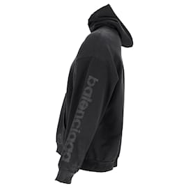 Balenciaga-Balenciaga 3B Stencil Distressed Hoodie in Black Cotton-Black