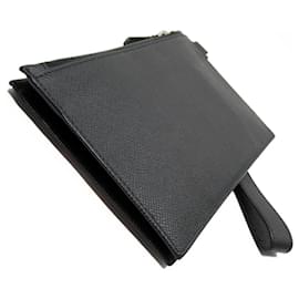 Burberry-Burberry Black Leather Pouch-Black