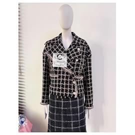 Chanel-New Ad Campaign Black Tweed Jacket with Chain Trim 36 FR-Black