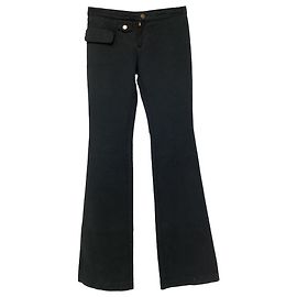 Jeans flare Balenciaga com bolsos com aba em denim preto de algodão Preto
