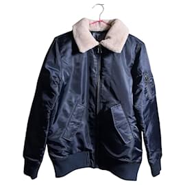 IQ + Berlin Bomber Jacket Navy Blue Navy blue