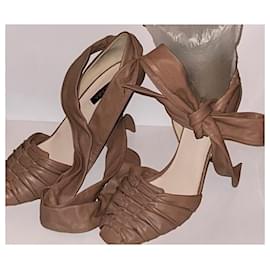 Escada-Heels-Camel