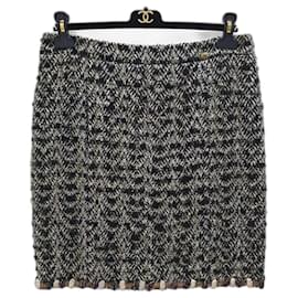 Chanel-CHANEL METIERS D'ART TWEED MINI SKIRT Size 44-Multiple colors