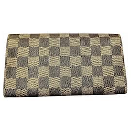 Louis Vuitton-Louis Vuitton Sarah-Brown