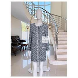 Chanel-Supermarket Collection Lesage Tweed Coat 36 FR-Multiple colors