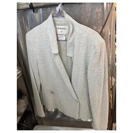 Chanel-Jackets-White