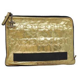 Borsa Clutch in Pelle Oro CC Auth 107504 di CHANEL D'oro