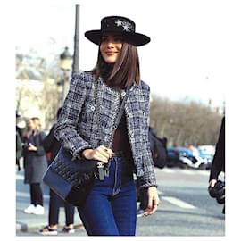 Chanel-Lesage Tweed Skirt 2018 Spring Collection-Navy blue