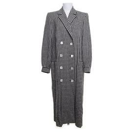 Céline Vintage Black and White Coat 100% Wool CELINE Perfect Condition Black White