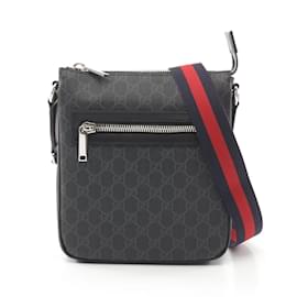 Gucci-Bolsa de Ombro Pequena Gucci GG Supreme-Preto