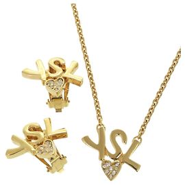 Collar de oro con piedra en forma de corazón Yves Saint Laurent Dorado