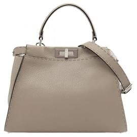 Fendi-Fendi Peekaboo Regular Leather Handbag 8BN290-Beige