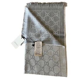 Cachecol Gucci de lã jacquard com padrão GG cinza Cinza