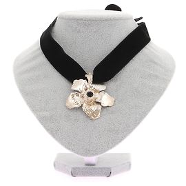 Autre Marque NON SIGNE / UNSIGNED Necklaces T.  Metal Silvery