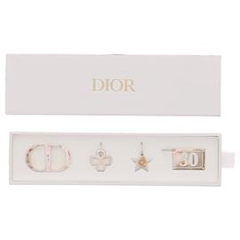 Dior-DIOR Pins & brooches T.  Metal-Golden