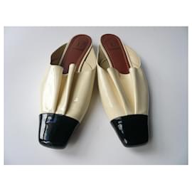 Autre Marque-THE OTHER THING Patent leather mules IVORY Excellent condition T37 IT-Cream