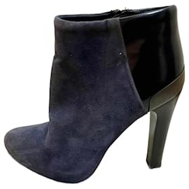 Fendi-Leather and suede ankle boots-Black,Blue