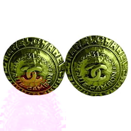Chanel-Chanel Vintage 31 Rue Cambon Coco Mark Clip Earrings-Golden