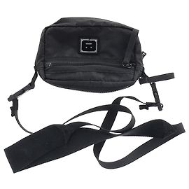 Borsa a tracolla Akila di Acne Studios in nylon nero Nero