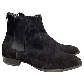Bottines Chelsea Wyatt de Saint Laurent en daim noir Noir