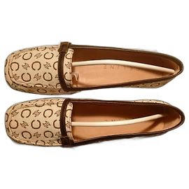 Mocassins Monogramme Céline Beige Beige