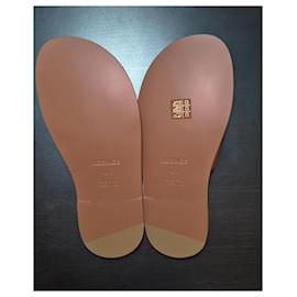 Hermès-Hermès Izmir sandals-Camel