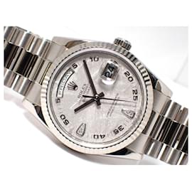 Rolex-ROLEX DAY DATE 18KWG 2P diamond Meteorite Genuine goods '09 Mens-White