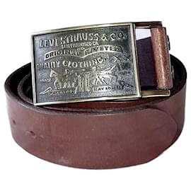 Levi's-LEVI STRAUSS & Co Original Reveted Brown Cowhide Leather Belt, Black Metal Buckle-Brown