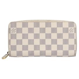 Louis Vuitton-Louis Vuitton Zippy wallet-White
