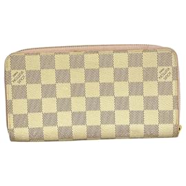 Louis Vuitton-Louis Vuitton Zippy wallet-White
