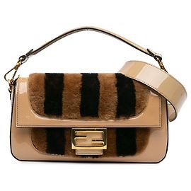 Borsa a tracolla Fendi Beige Shearling Pequin Baguette Beige