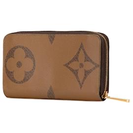 Louis Vuitton-Louis Vuitton Brown Monogram Giant Reverse Zippy Wallet-Brown