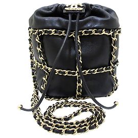 Schwarzer CC Eimer von Chanel Schwarz