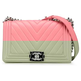 Chanel-Chanel Pink Medium Chevron Lambskin Boy Flap-Pink