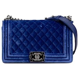 Chanel-Chanel Blue Medium Quilted Velvet Boy Flap-Blue
