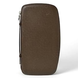 Louis Vuitton-Louis Vuitton Taiga Long Bill Wallet-Brown