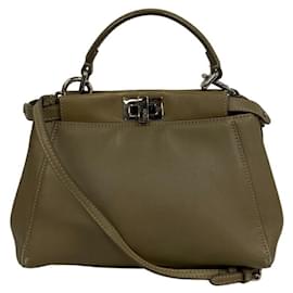 Fendi-Fendi Peekaboo Shoulder Bag-Beige