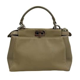 Fendi-Fendi Peekaboo Shoulder Bag-Beige
