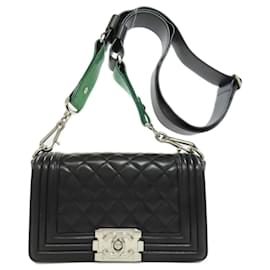 Chanel-Chanel Boy Shoulder Bag in Lambskin-Black,Green