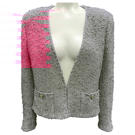 Chanel-Chanel Fuchsia Pink / Gold 2021 CC Logo Buttoned Collarless Tweed Jacket-Pink