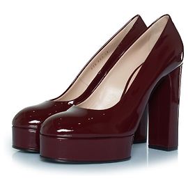 Casadei, tacones Tiffany en burdeos Roja