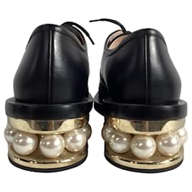 Nicholas Kirkwood-Derbys Casati Pearl en cuir noir de Nicholas Kirkwood-Noir