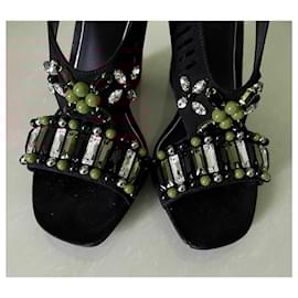 Louis Vuitton-Heels-Black